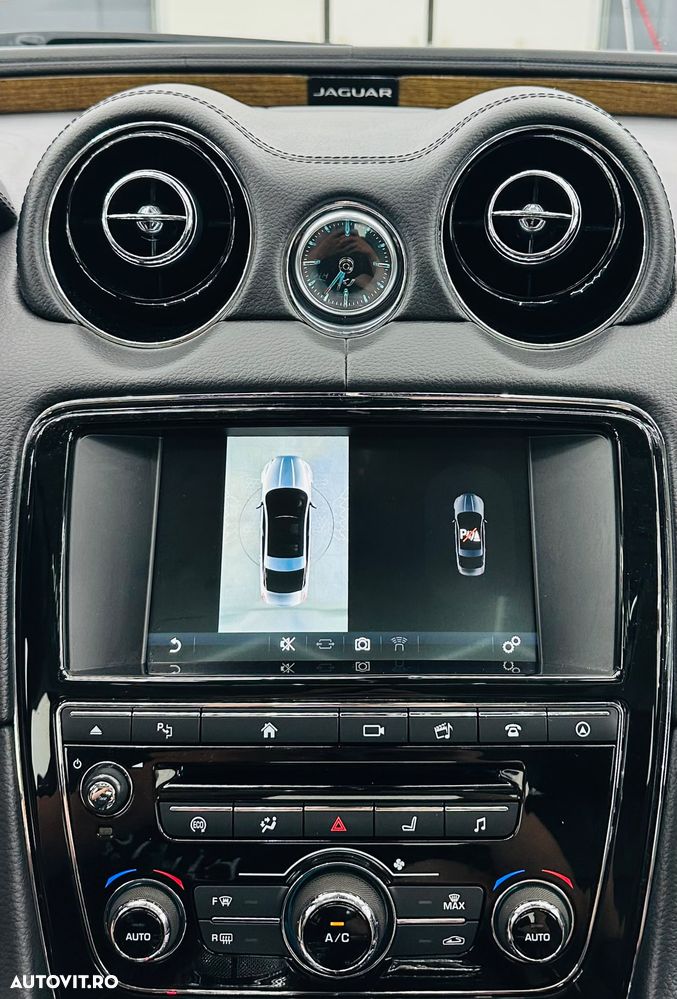 Jaguar XJ 30d Premium Luxury - 30