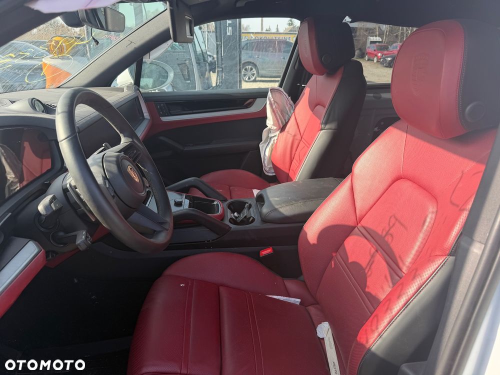 Porsche Cayenne Tiptronic S - 9