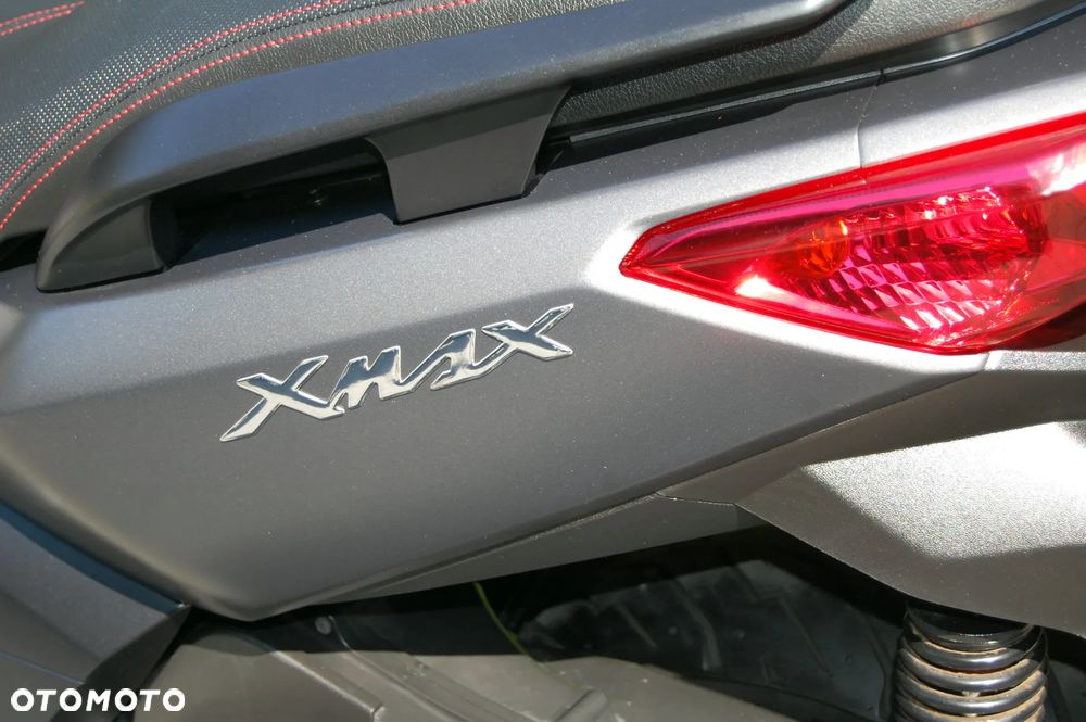 Yamaha X-max - 9