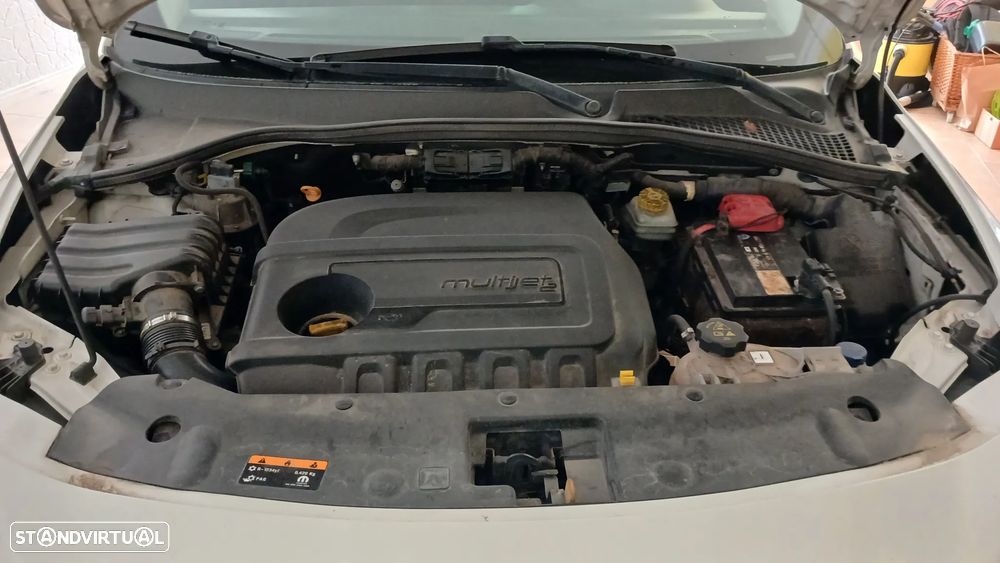 Fiat Tipo Station Wagon 1.3 M-Jet Lounge - 31