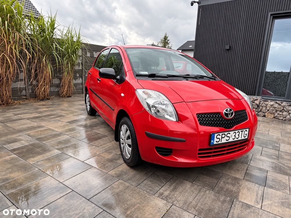Toyota Yaris 1.0 Terra - 3