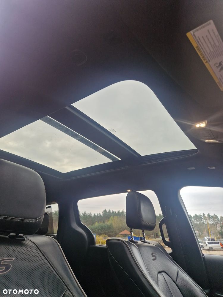 Chrysler Pacifica - 19