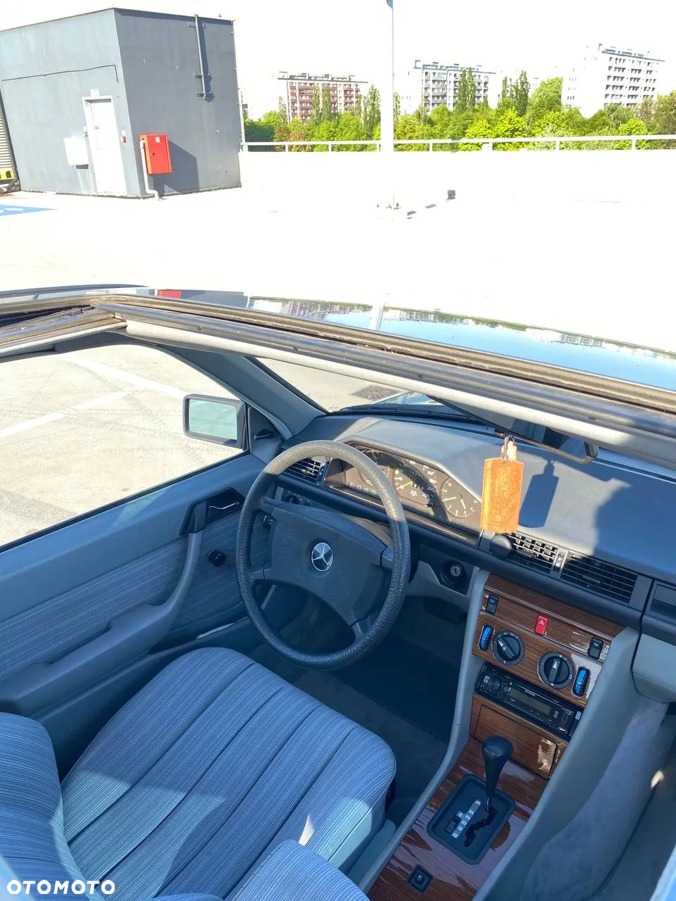 Mercedes-Benz W124 (1984-1993) - 10