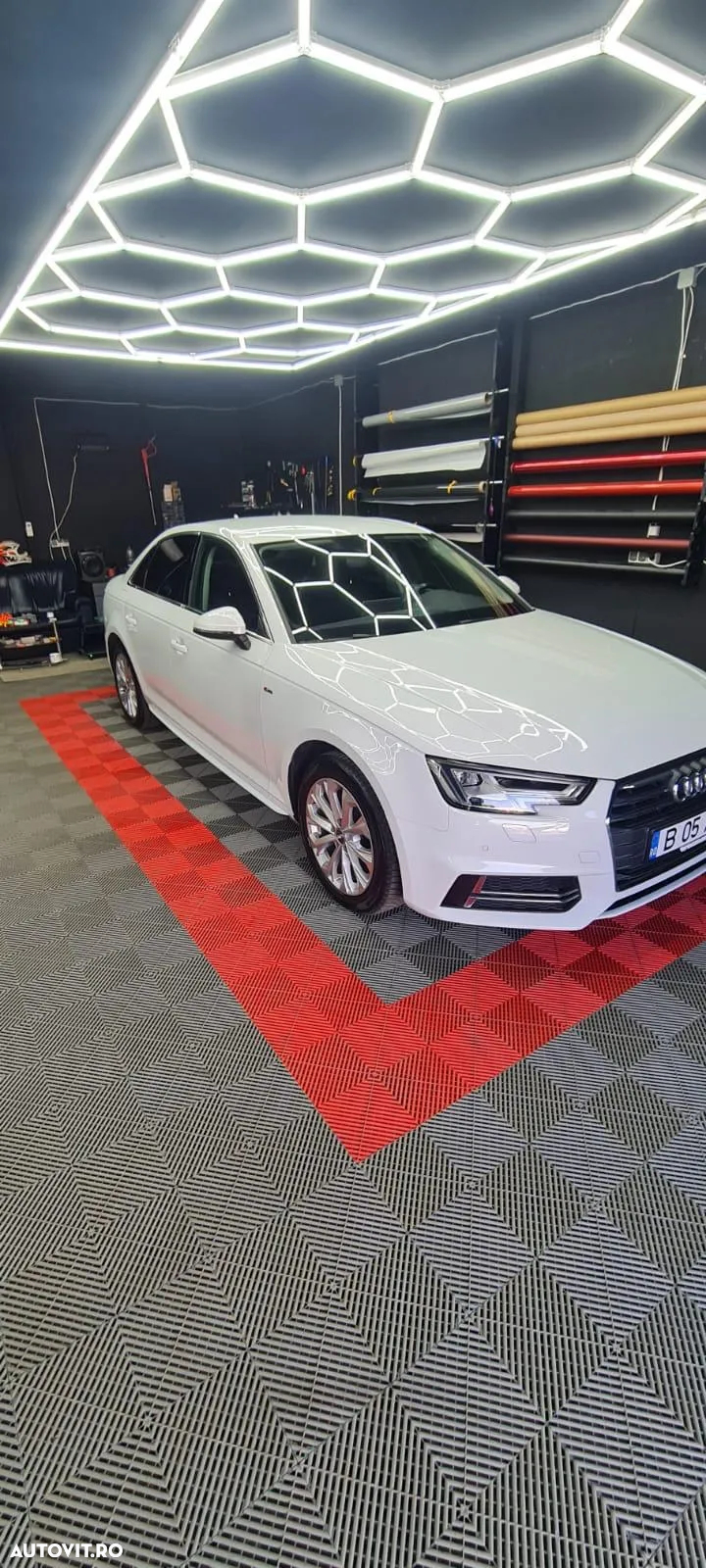 Audi A4 2.0 TDI S tronic - 3