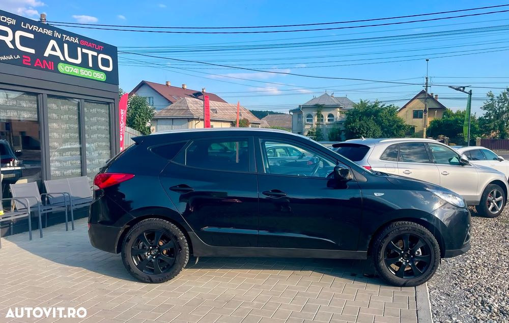 HYUNDAI ix35 2010 — imagine 2