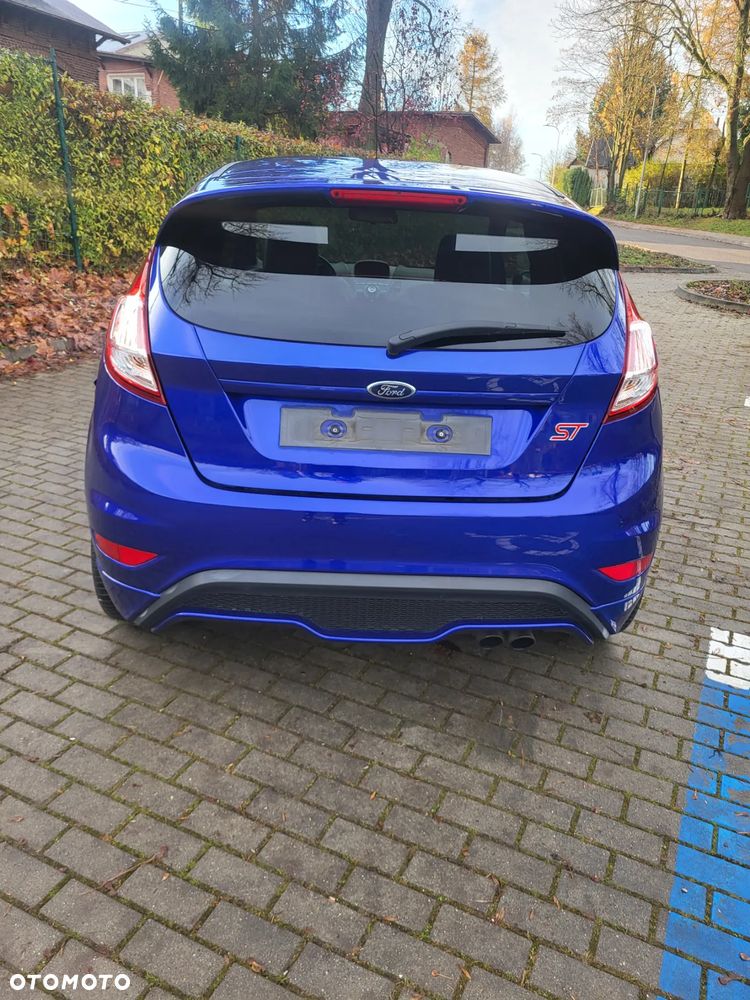 Ford Fiesta 1.6 EcoBoost ST - 3