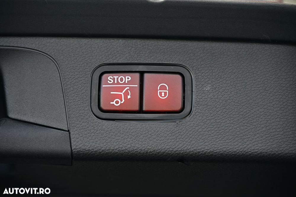 Mercedes-Benz GLC ver-220-d-4matic-9g--tronic-amg-line-advanced - 30