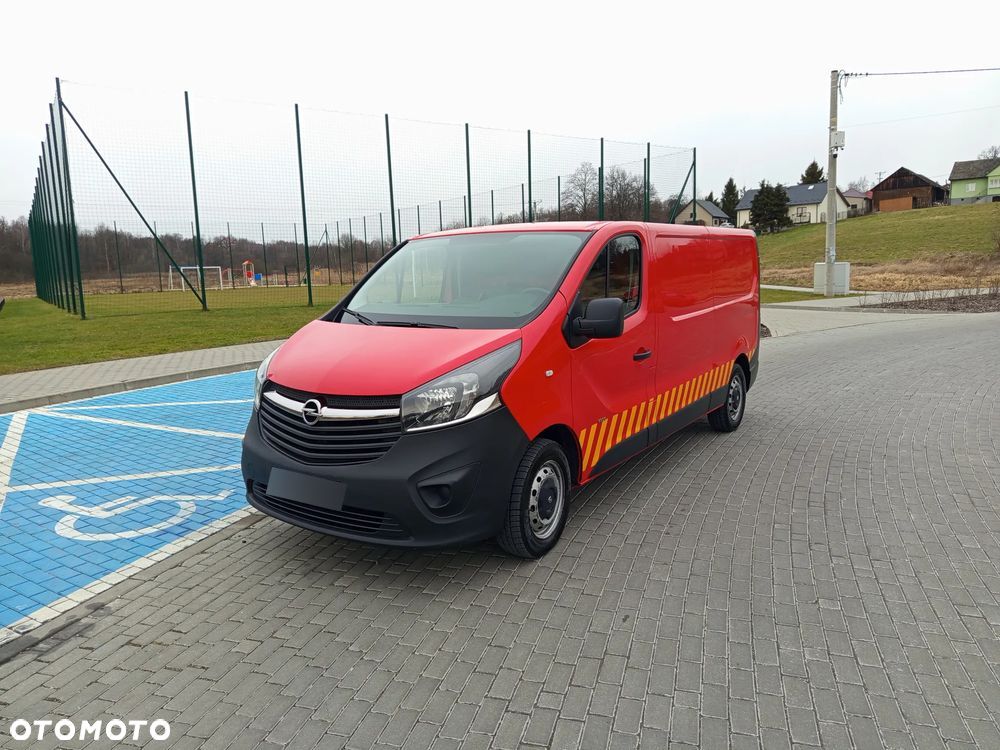 Opel Vivaro - 1