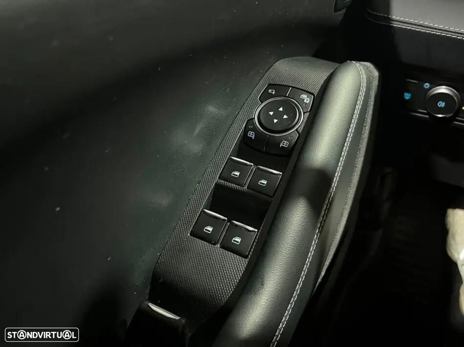 Ford Mustang Mach-E 98.7 kWh Premium AWD - 13
