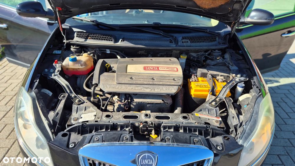 Lancia Delta - 23