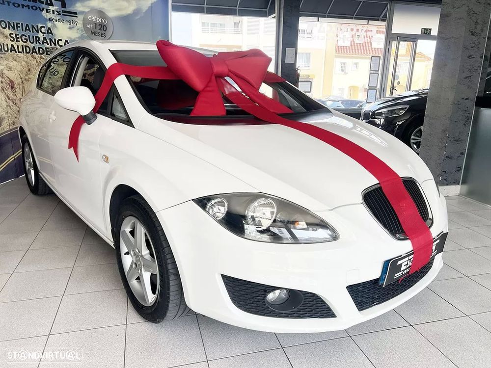 SEAT Leon 1.6 TDI DPF Ecomotive Sport - 2