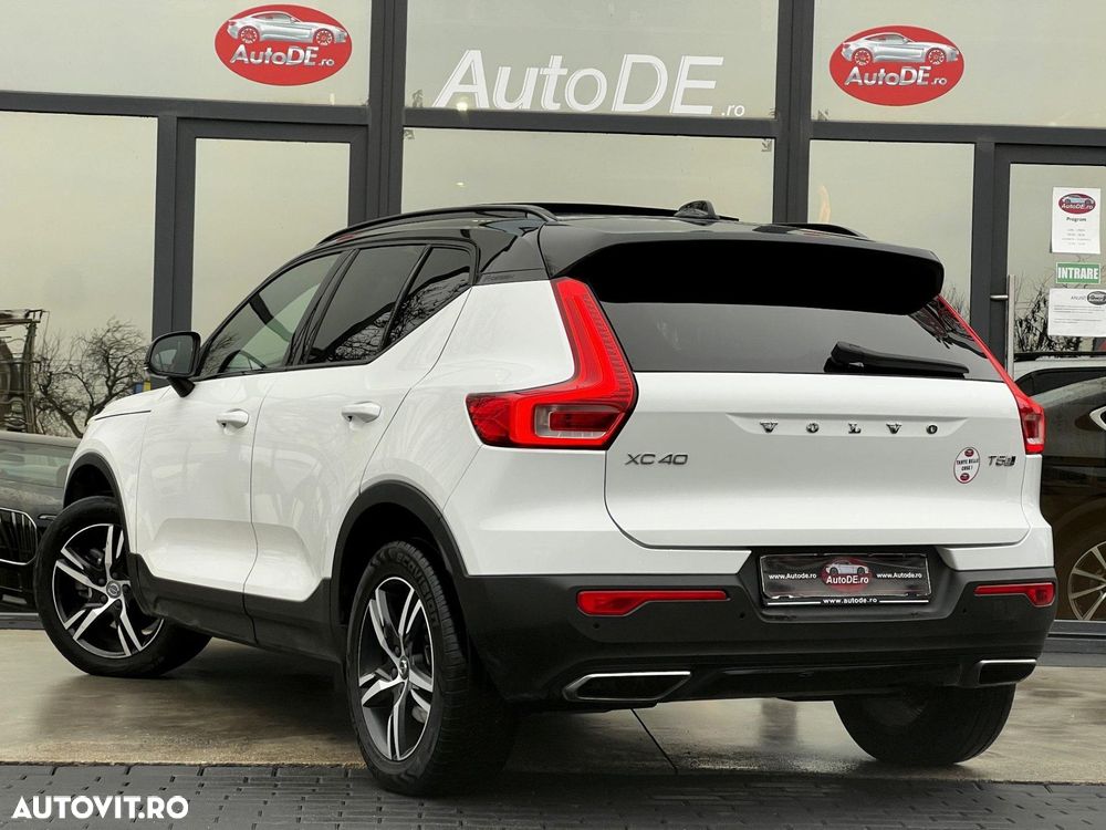 Volvo XC 40 - 3