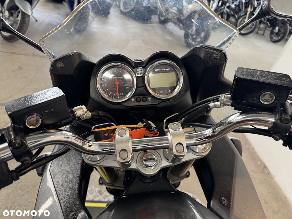 Suzuki Bandit - 31