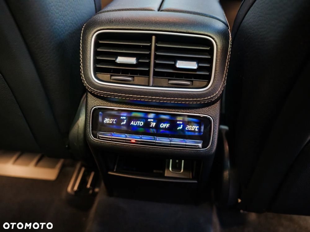 Mercedes-Benz GLS 400 d 4-Matic - 38