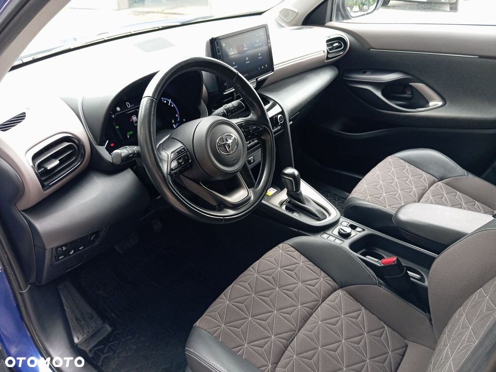 Toyota Yaris Cross - 10