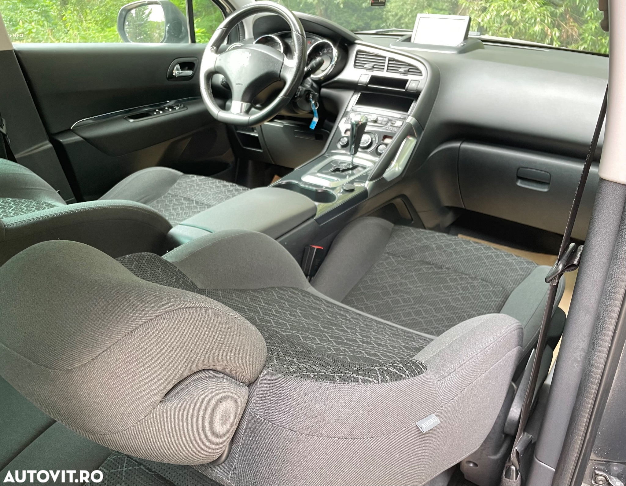 Peugeot 3008 e-HDi FAP 115 EGS6 Stop&Start Allure - 6
