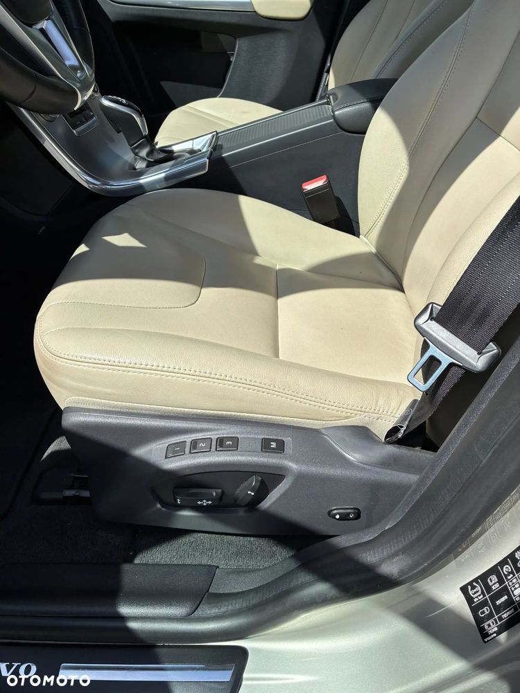Volvo XC 60 D4 Drive-E Summum - 21