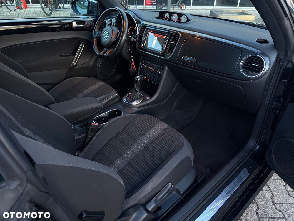 Volkswagen Beetle - 24