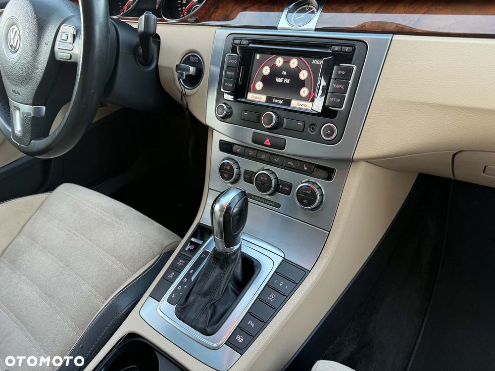 Volkswagen CC 2.0 TDI DPF BMT DSG - 5