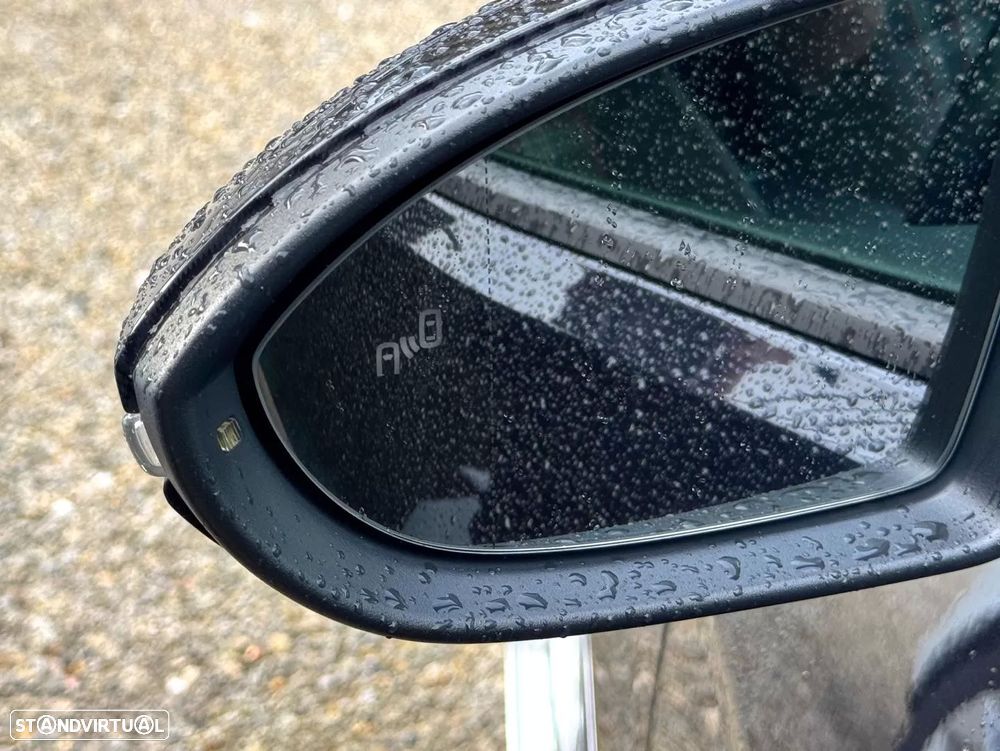 VW Golf 2.0 TSI GTI DSG Performance - 32