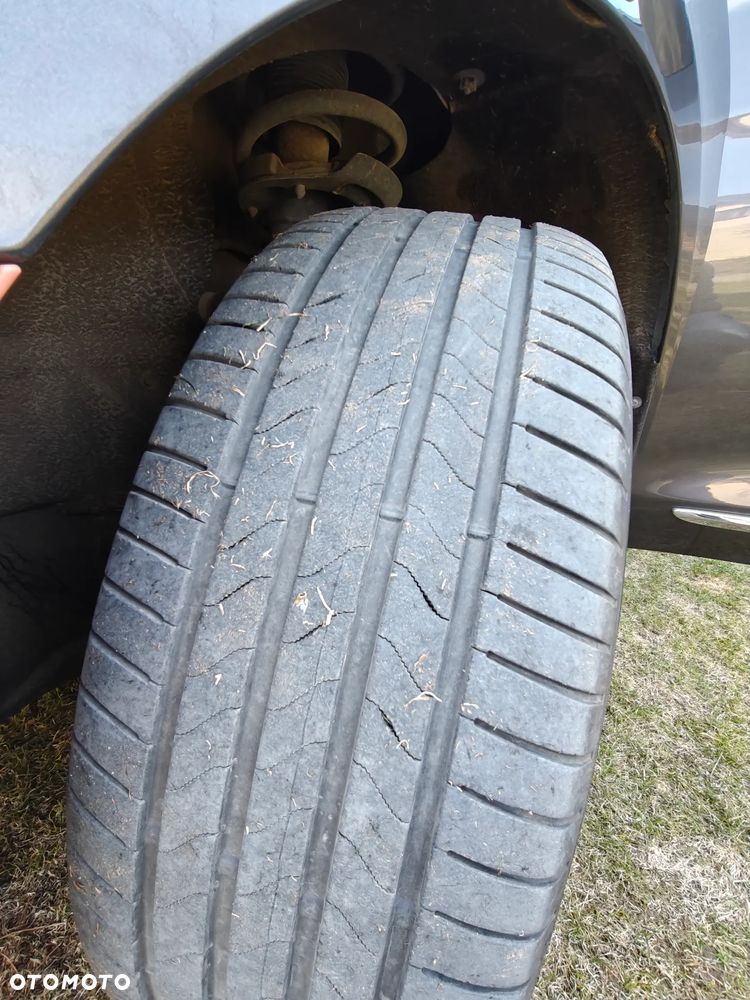 Chrysler Pacifica - 20