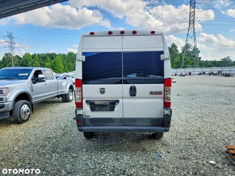 RAM PROMASTER 2500 DELIVERY VAN - 22