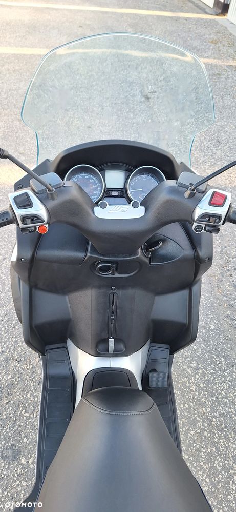 Piaggio MP-3 - 24