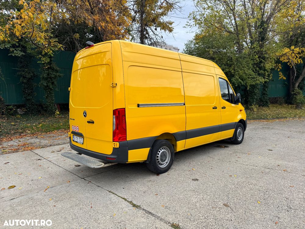 Mercedes-Benz Sprinter - 7