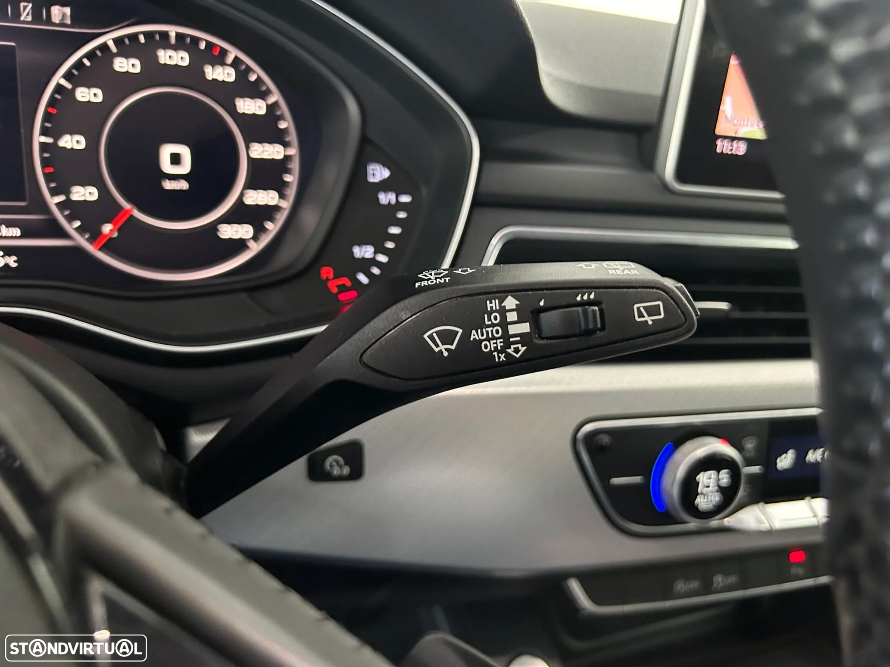 Audi A4 Avant 2.0 TDI Sport S tronic - 26