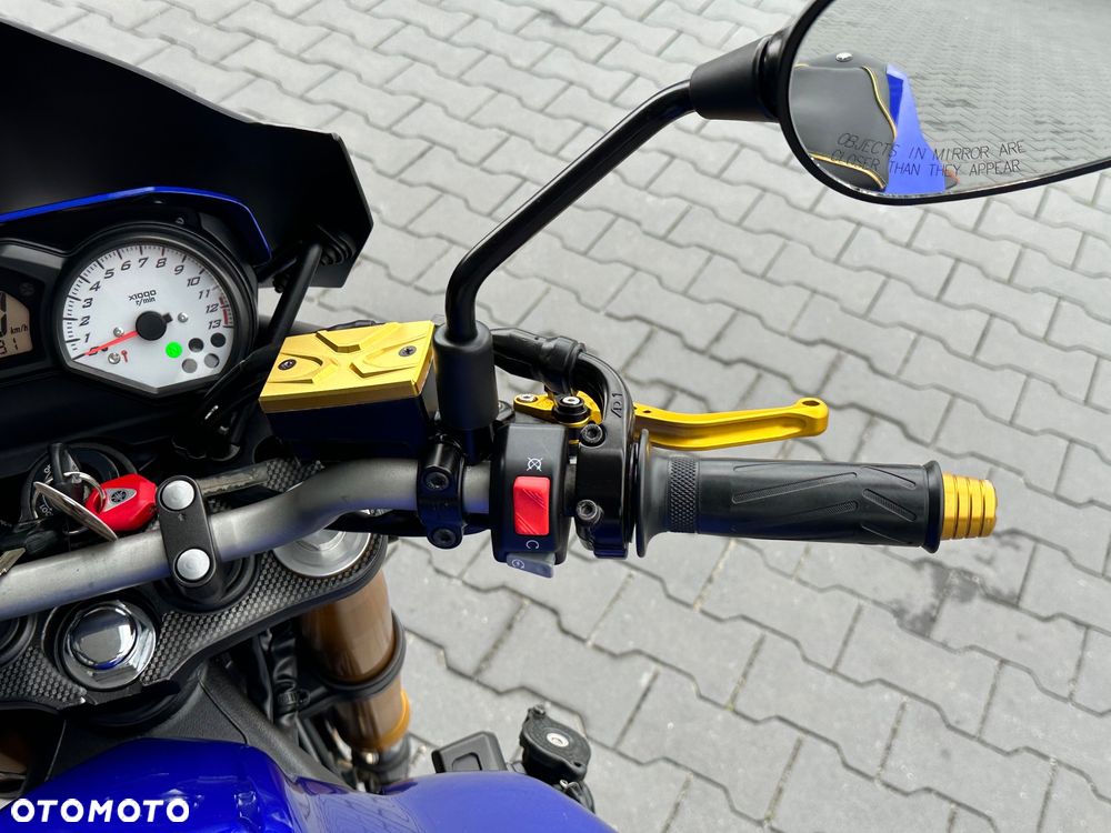 Yamaha FZ8 - 25