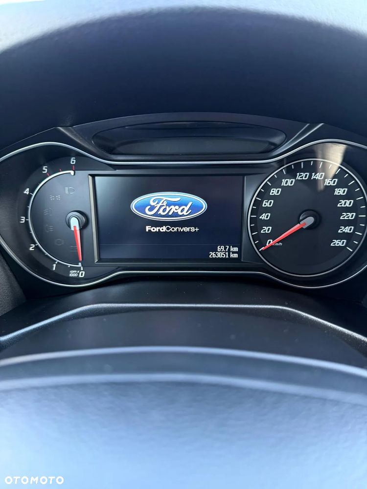 Ford Mondeo 2.0 TDCI Champions Edition - 15