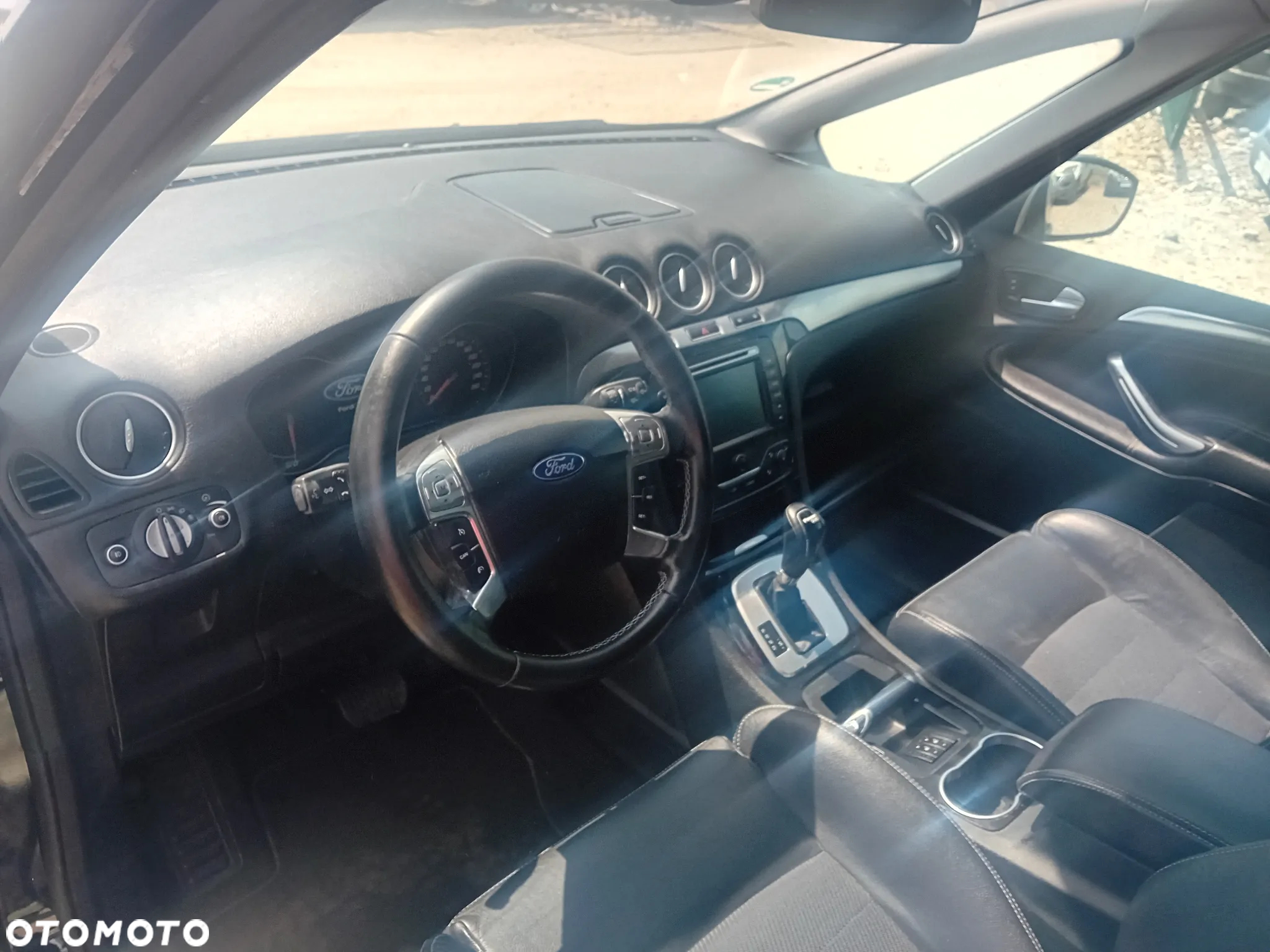 Ford S-Max - 18