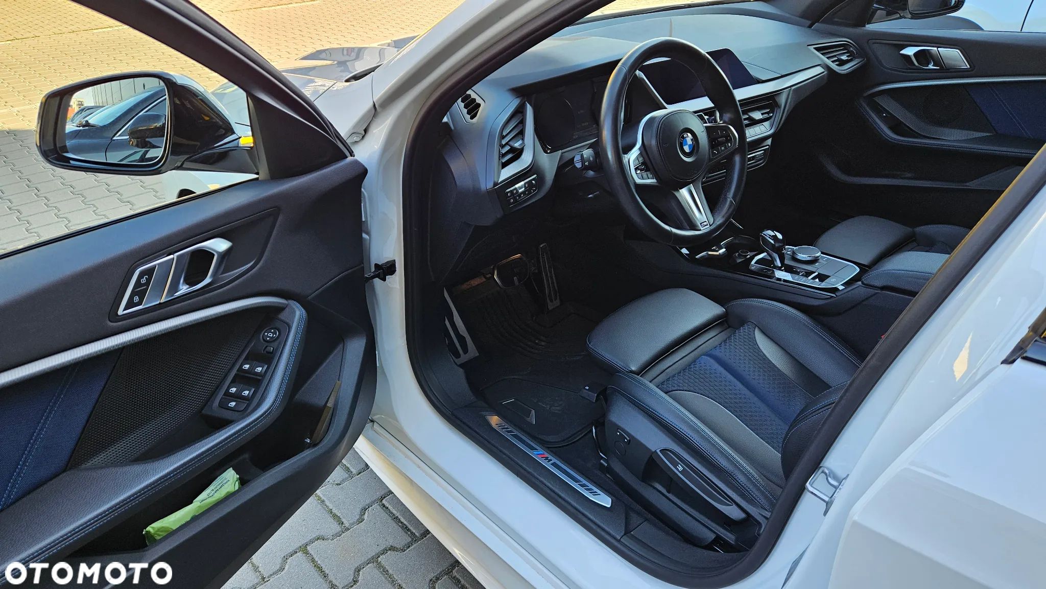 BMW Seria 1 118i - 2