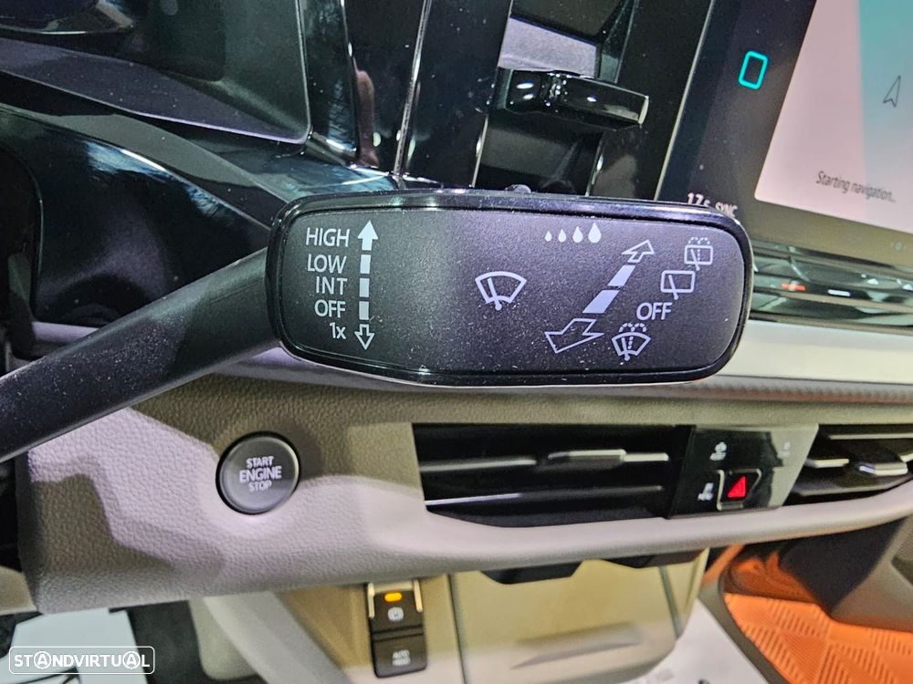 VW Multivan 2.0 TDI Style DSG - 19