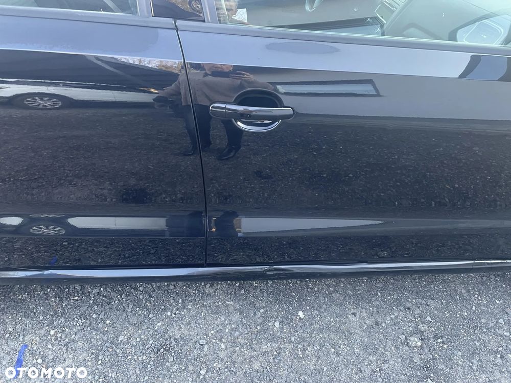 Volkswagen Polo 1.6 TDI Comfortline - 8