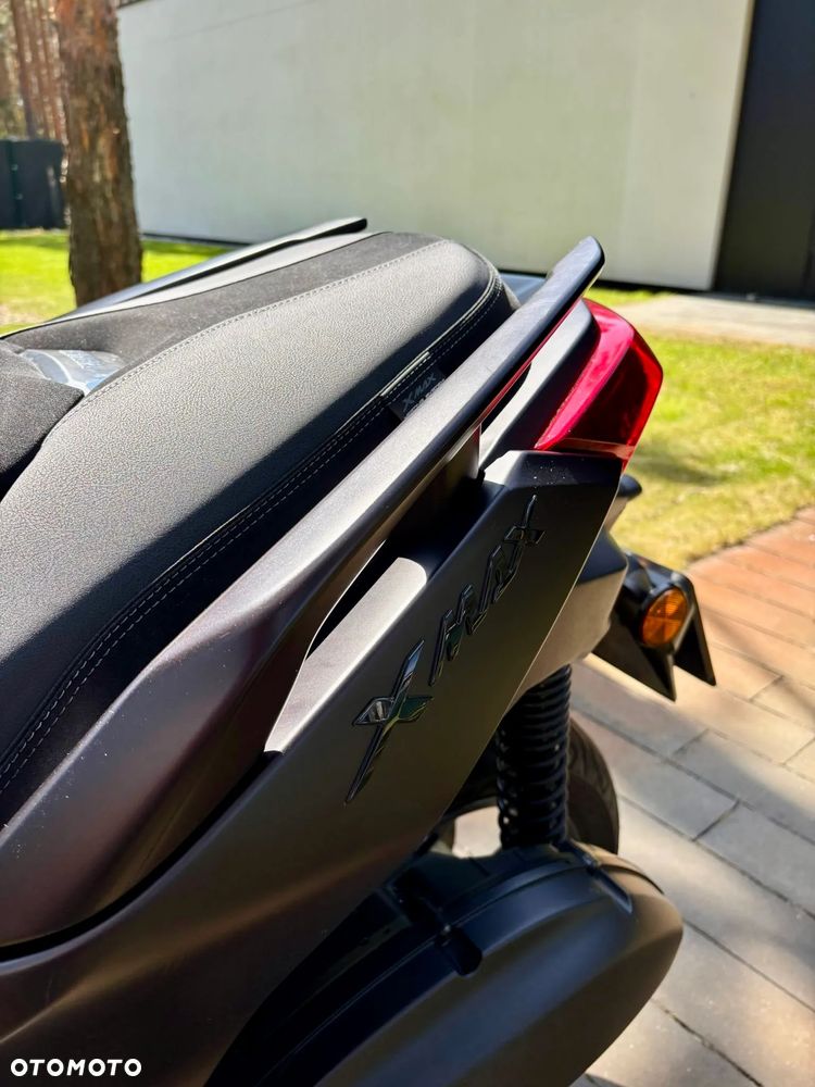 Yamaha X-max - 9