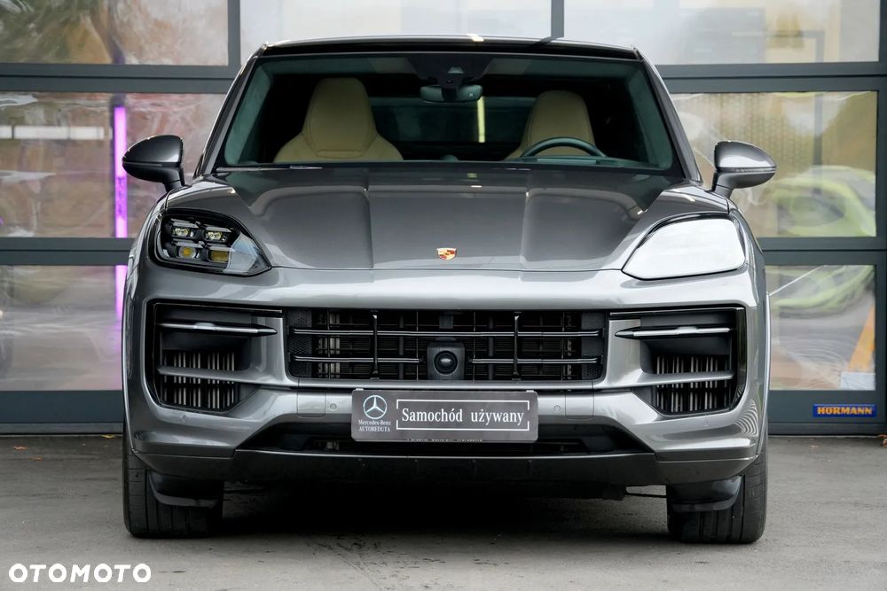 Porsche Cayenne E-Hybrid PHEV - 3