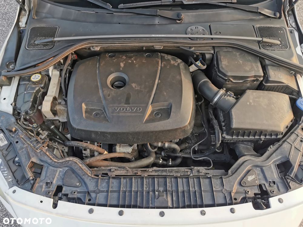 Volvo S60 T5 Geartronic RDesign - 25