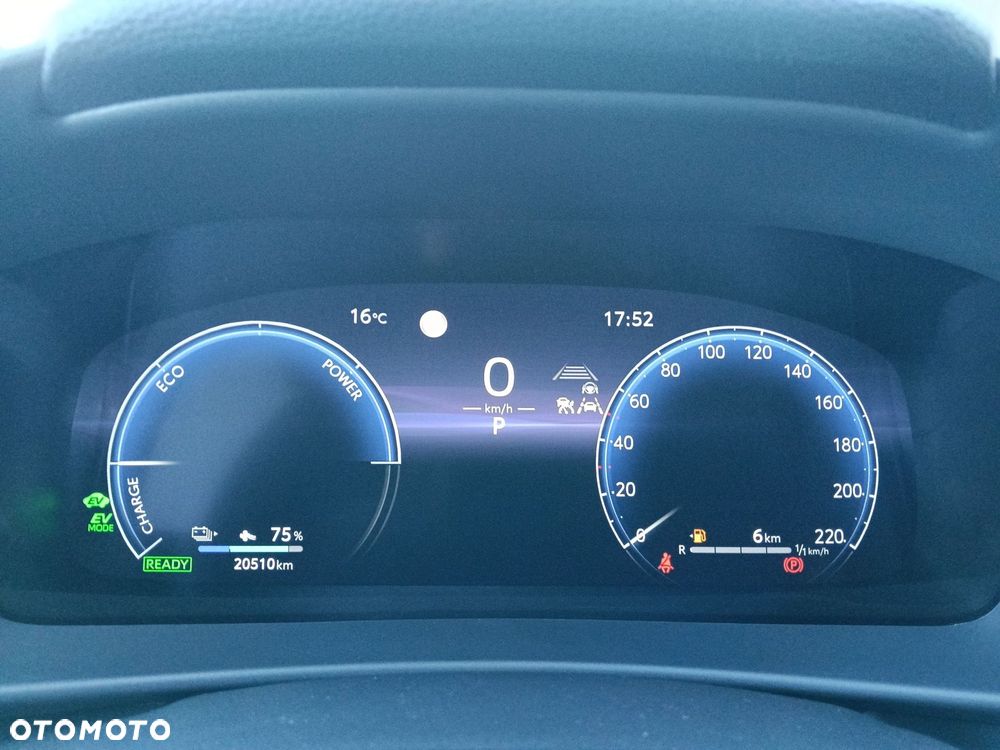Toyota C-HR - 18
