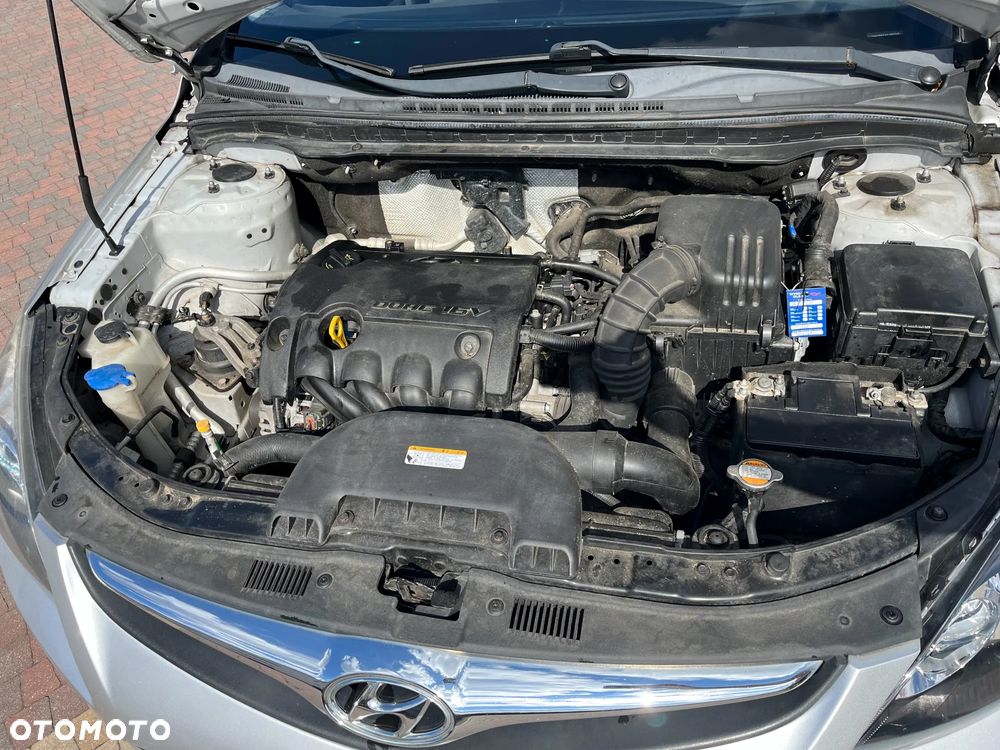 Hyundai i30 1.4 Base - 12
