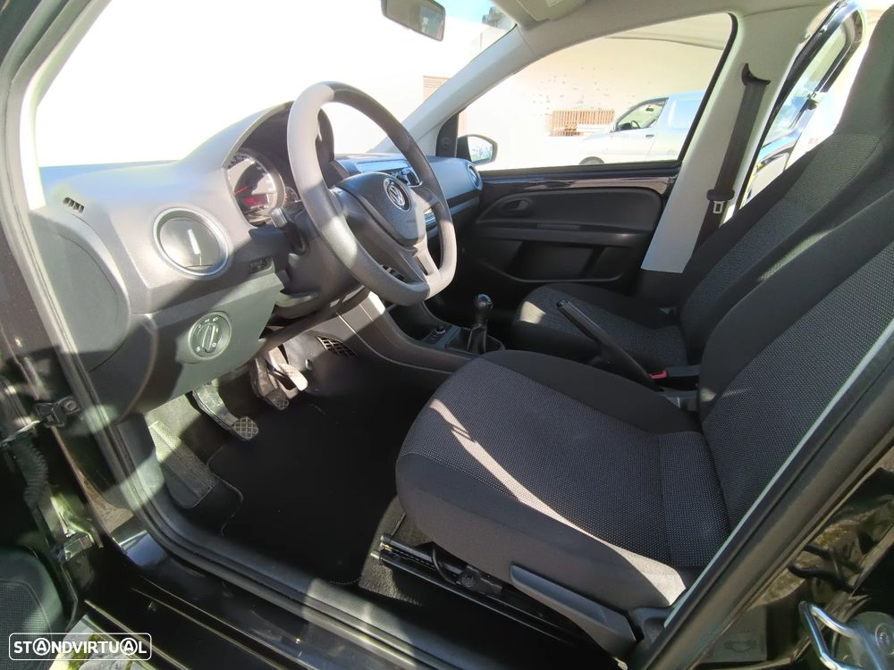 VW Up! 1.0 Move - 11