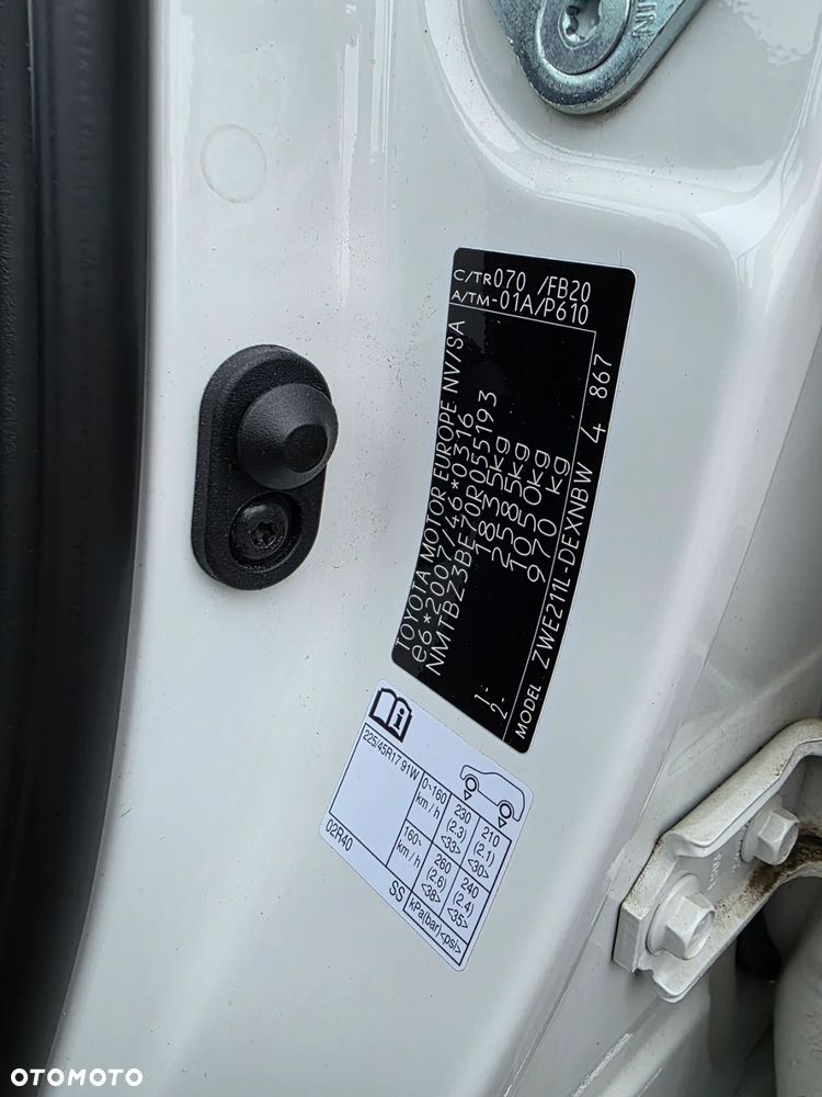 Toyota Corolla 1.8 Hybrid Comfort - 16