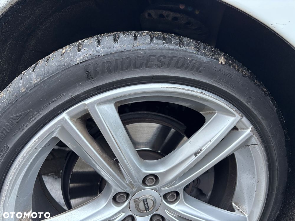 Volvo S60 D4 Drive-E Summum - 4