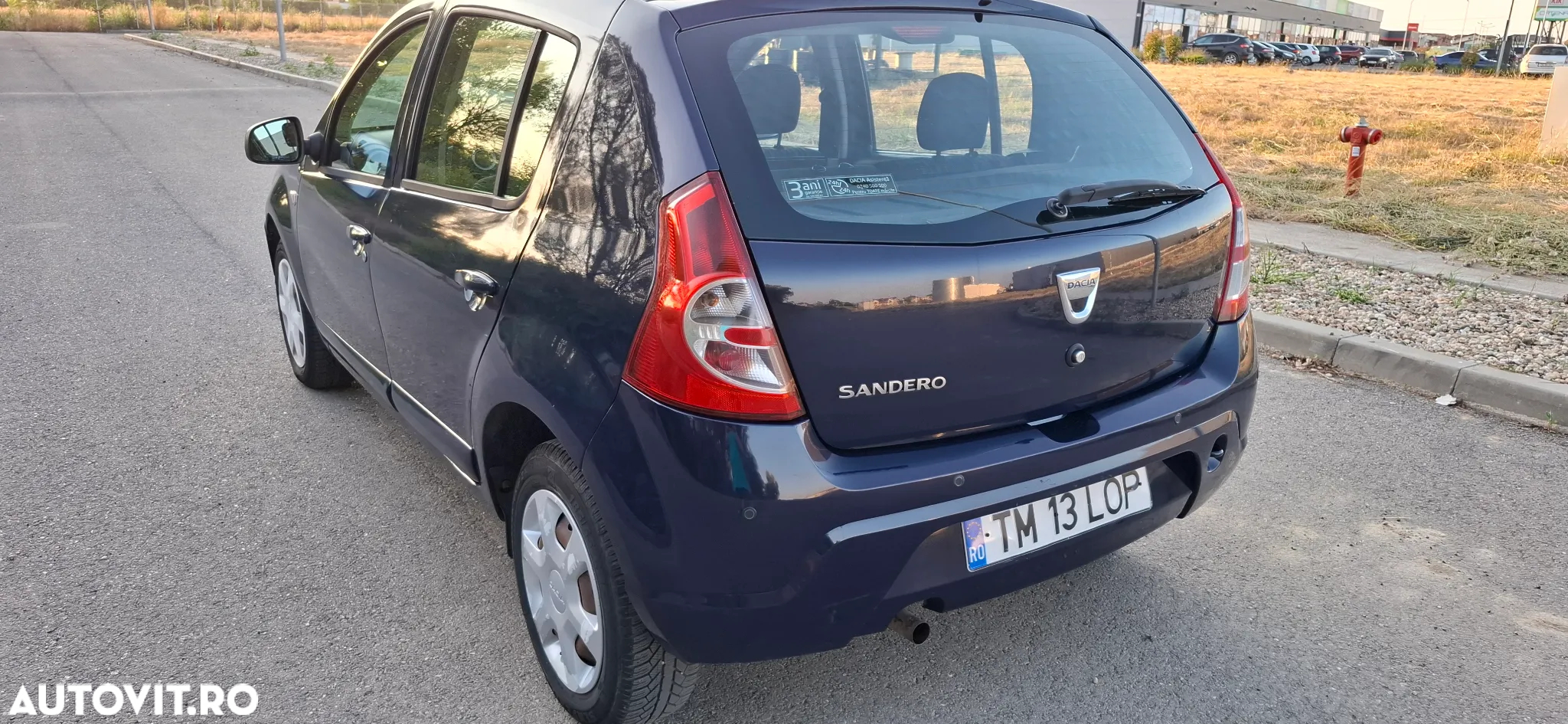 Dacia Sandero 1.6 MPI Laureate - 4