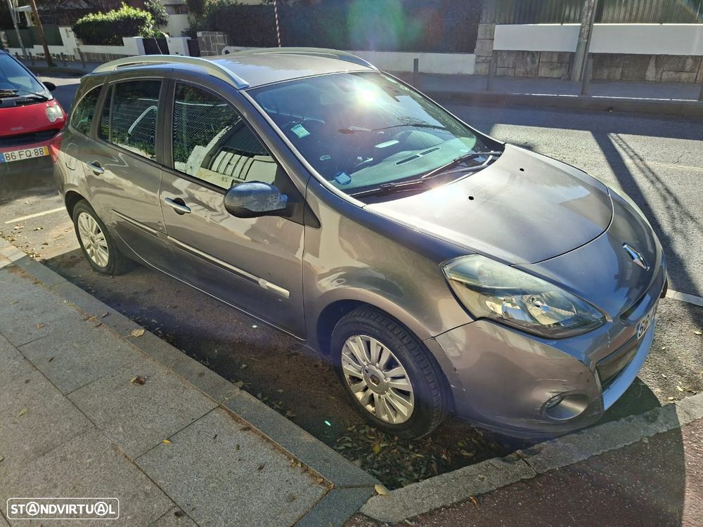 Renault Clio Storia 1.2 16V Confort - 2