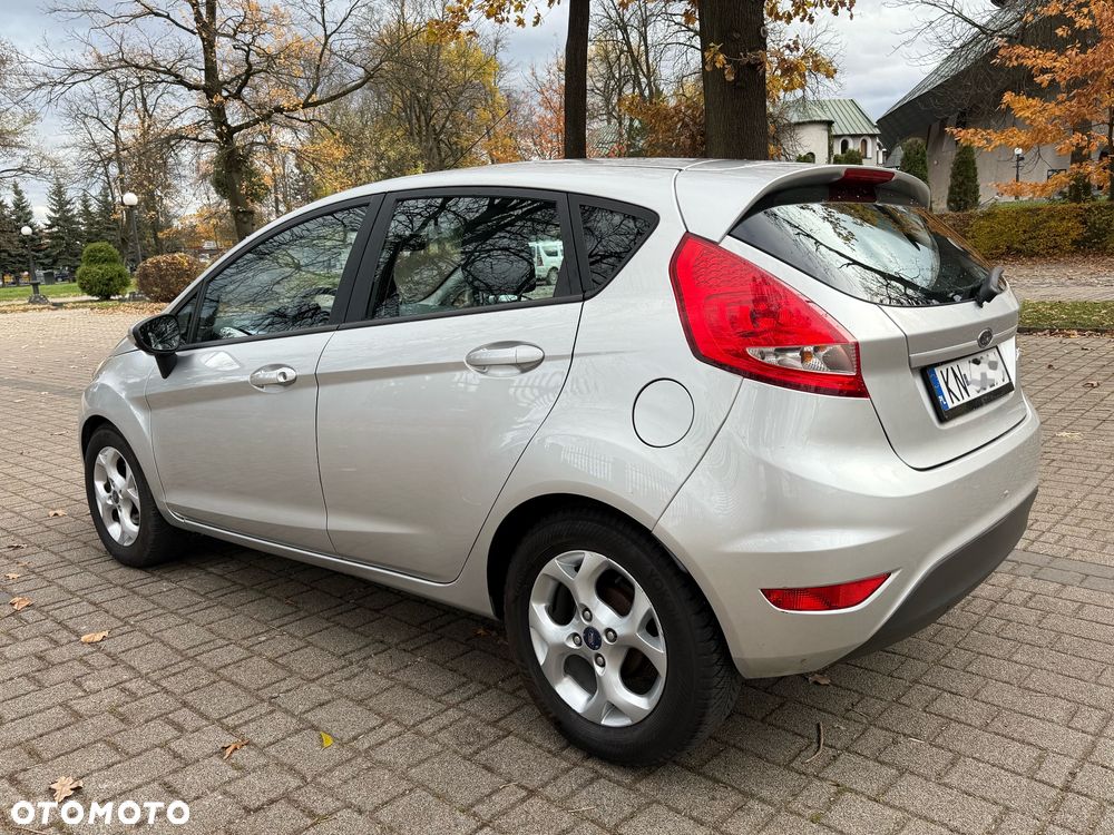 Ford Fiesta 1.25 Ambiente - 4