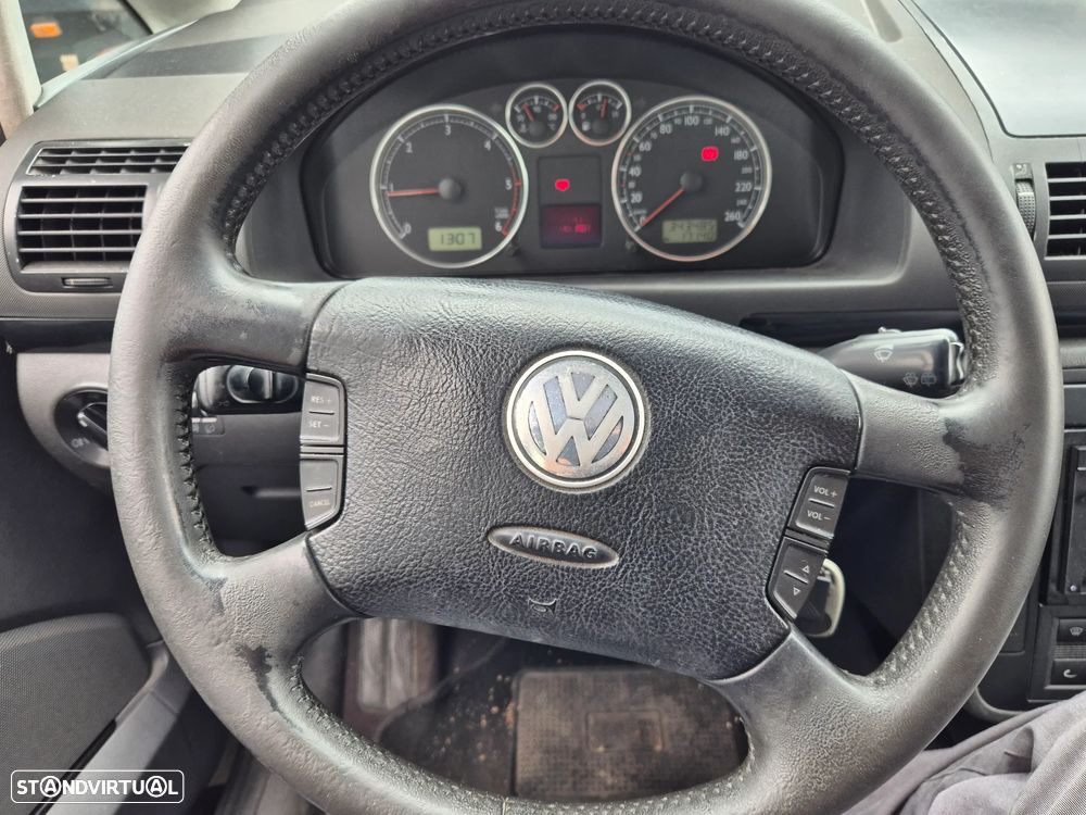 VW Sharan 1.9 TDi 4Motion Comfortline - 18