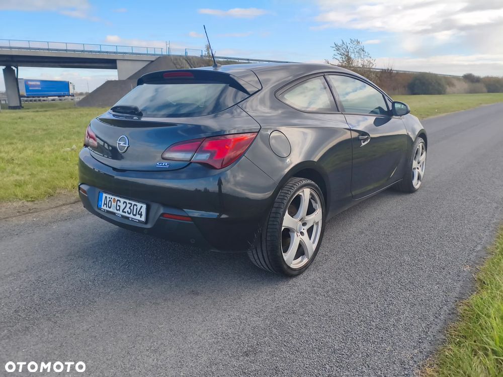 Opel Astra GTC 1.7 CDTI DPF ecoFLEX Start/Stop - 6