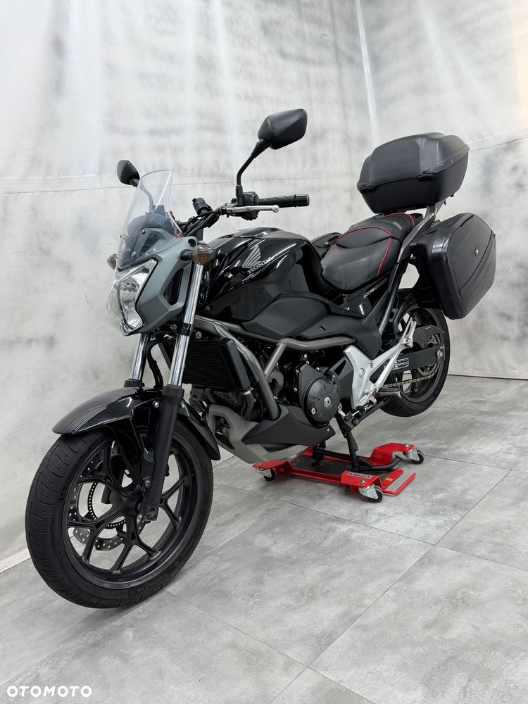 Honda NC - 16