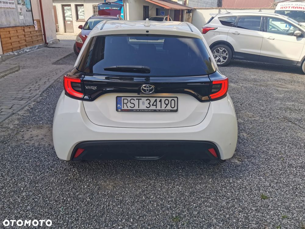 Toyota Yaris 1.5 Comfort - 4